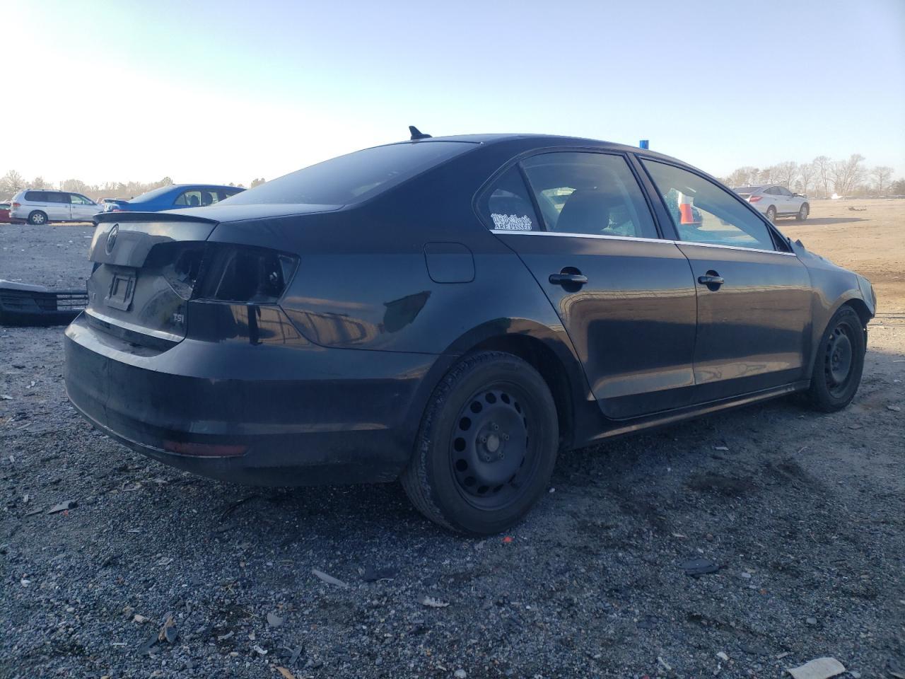 2017 VOLKSWAGEN JETTA SE - Image 3