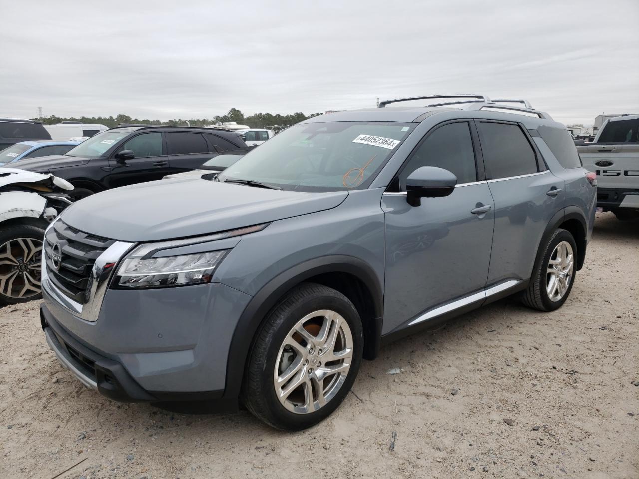 2023 NISSAN PATHFINDER