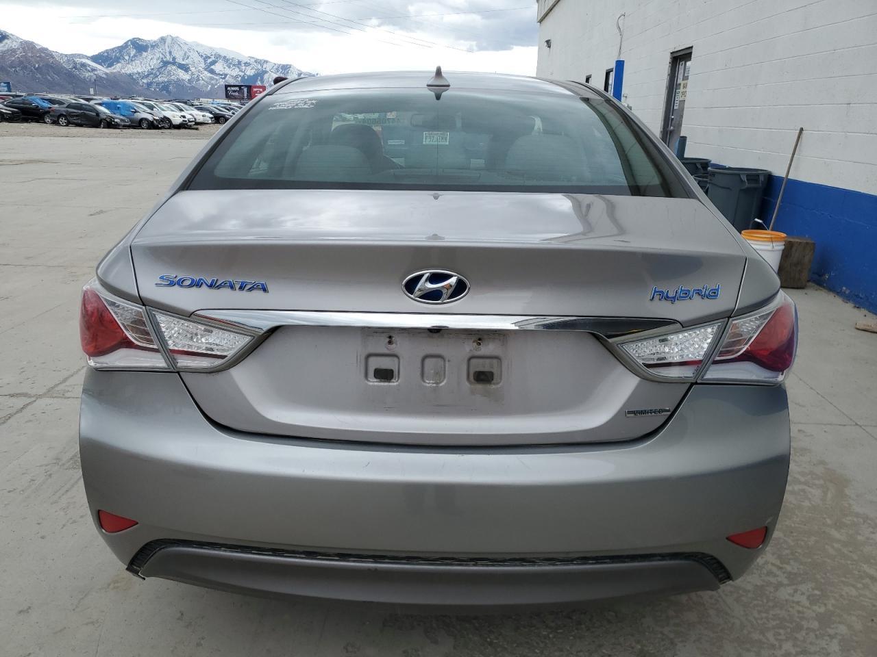 2013 HYUNDAI SONATA HYB - Фото 6
