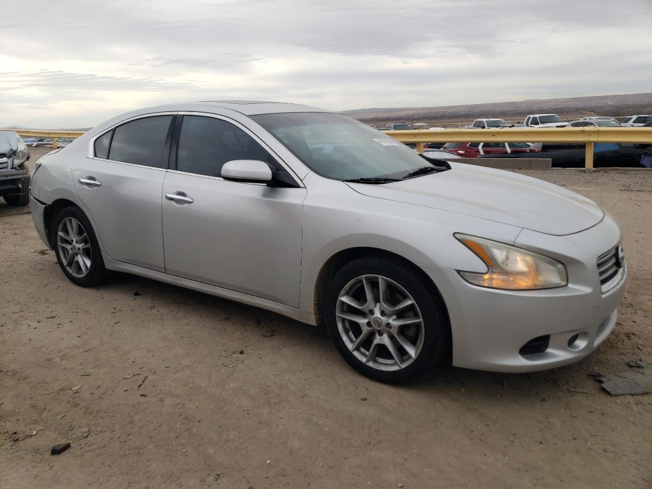 2014 NISSAN MAXIMA S - Фото 4