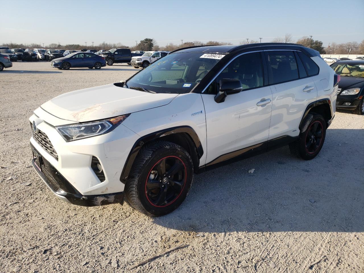 2020 TOYOTA RAV4 XSE car image