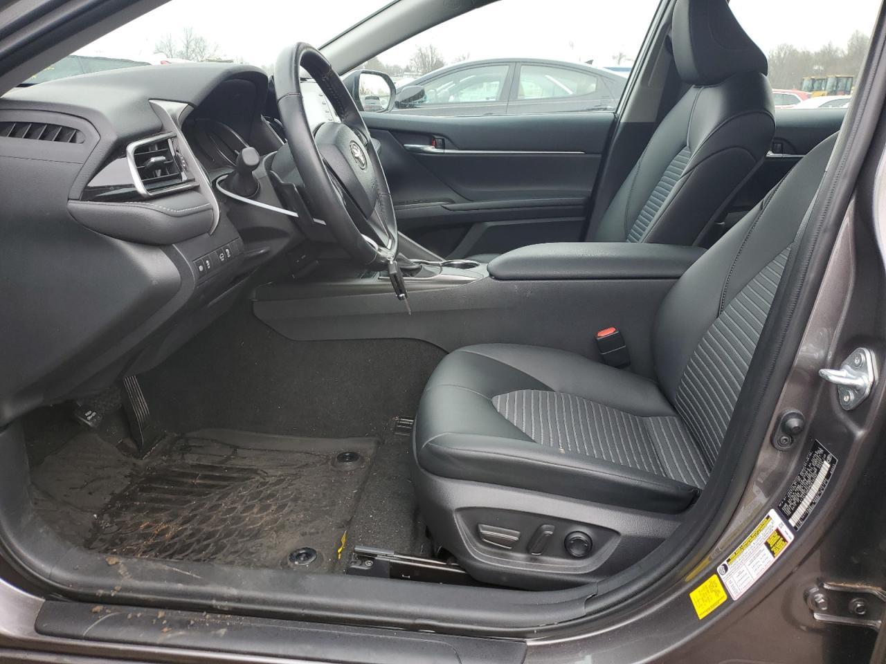 2021 TOYOTA CAMRY SE - Image 7