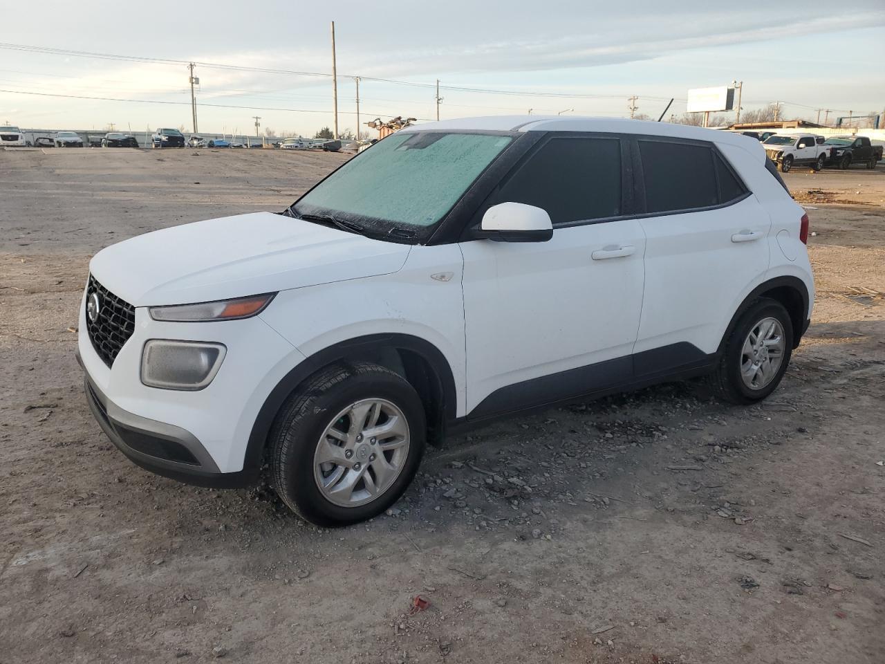 2023 HYUNDAI VENUE SE