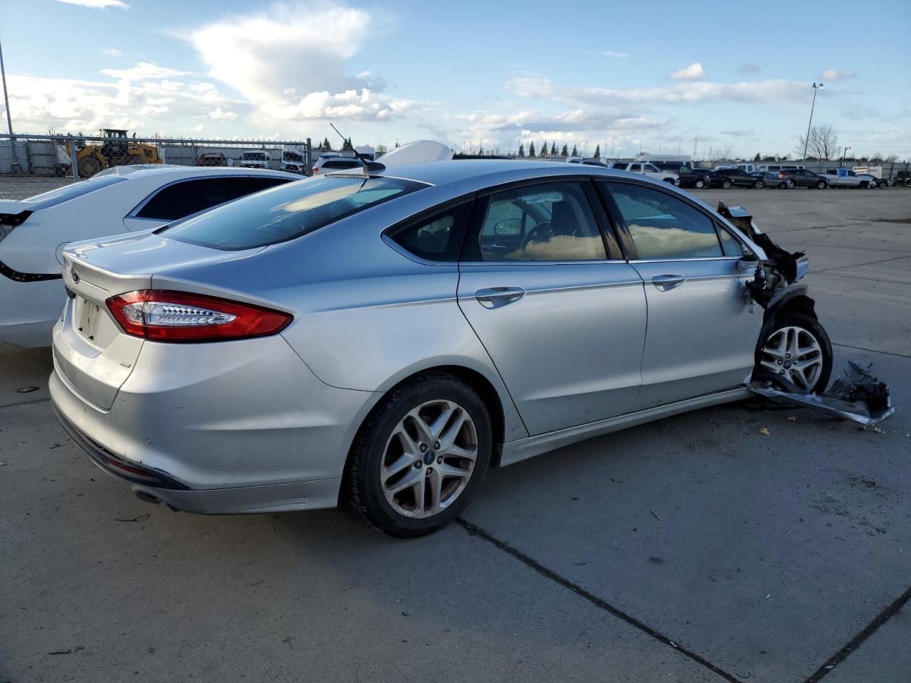 2014 FORD FUSION SE - Image 3