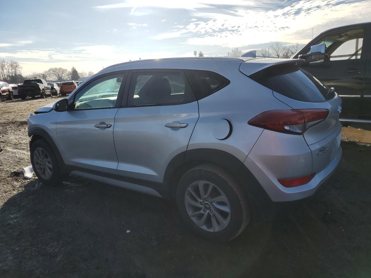 2018 HYUNDAI TUCSON SEL - Фото 2