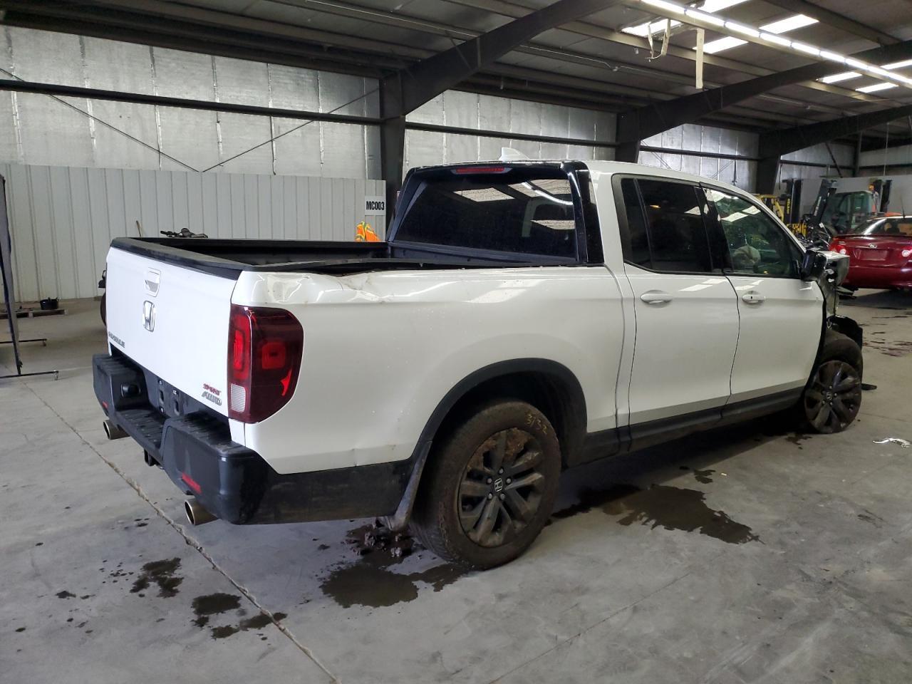 2022 HONDA RIDGELINE - Image 3