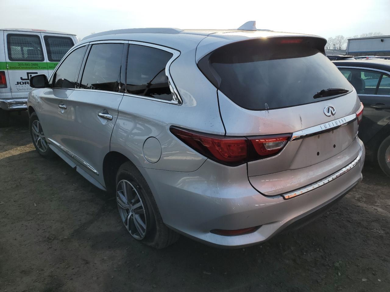 2016 INFINITI QX60 - Фото 2