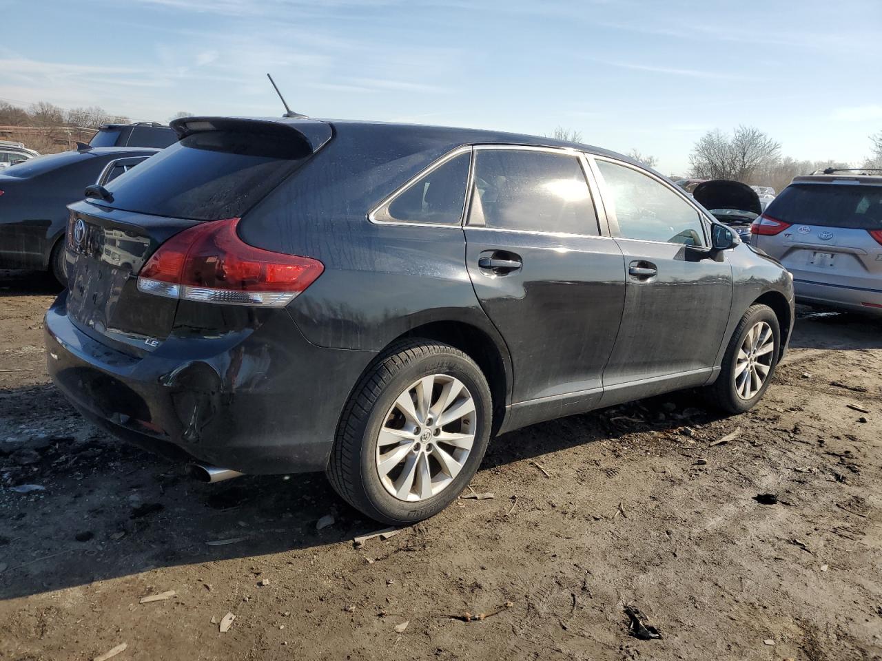 2013 TOYOTA VENZA LE - Фото 3