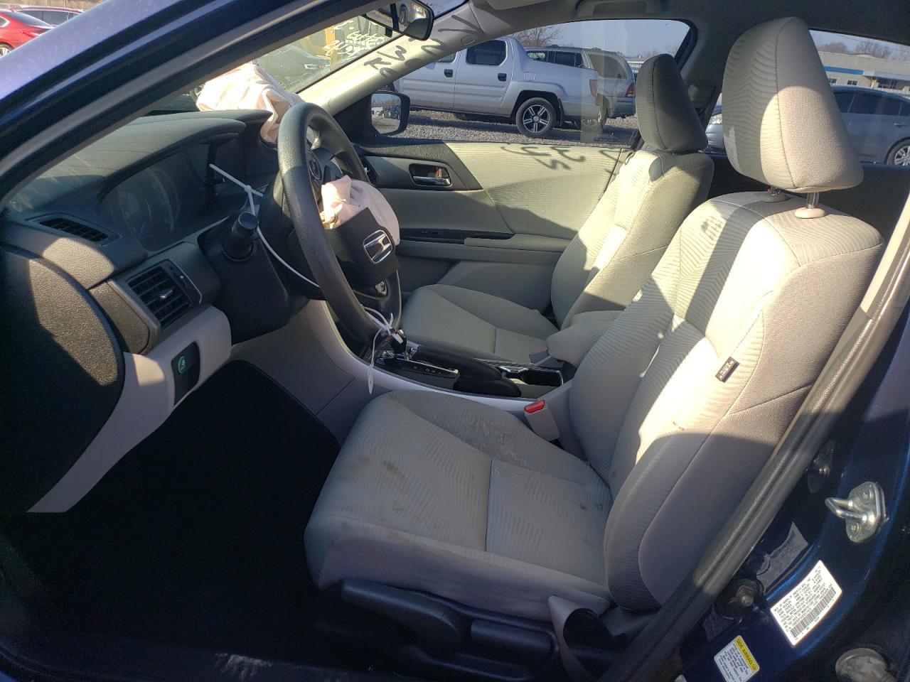 2014 HONDA ACCORD LX - Image 7