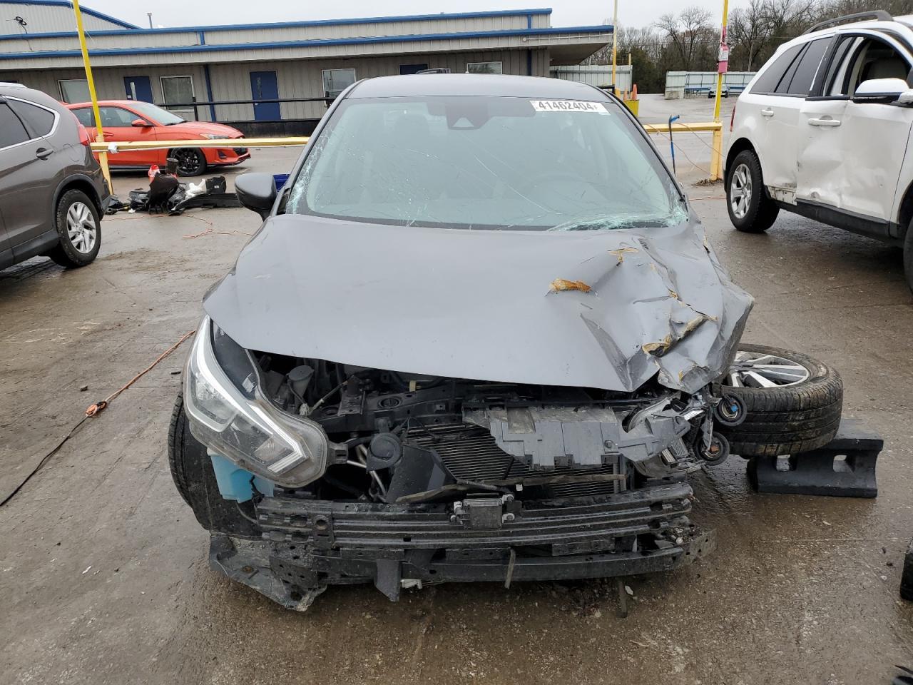 2021 NISSAN VERSA SV - Фото 5