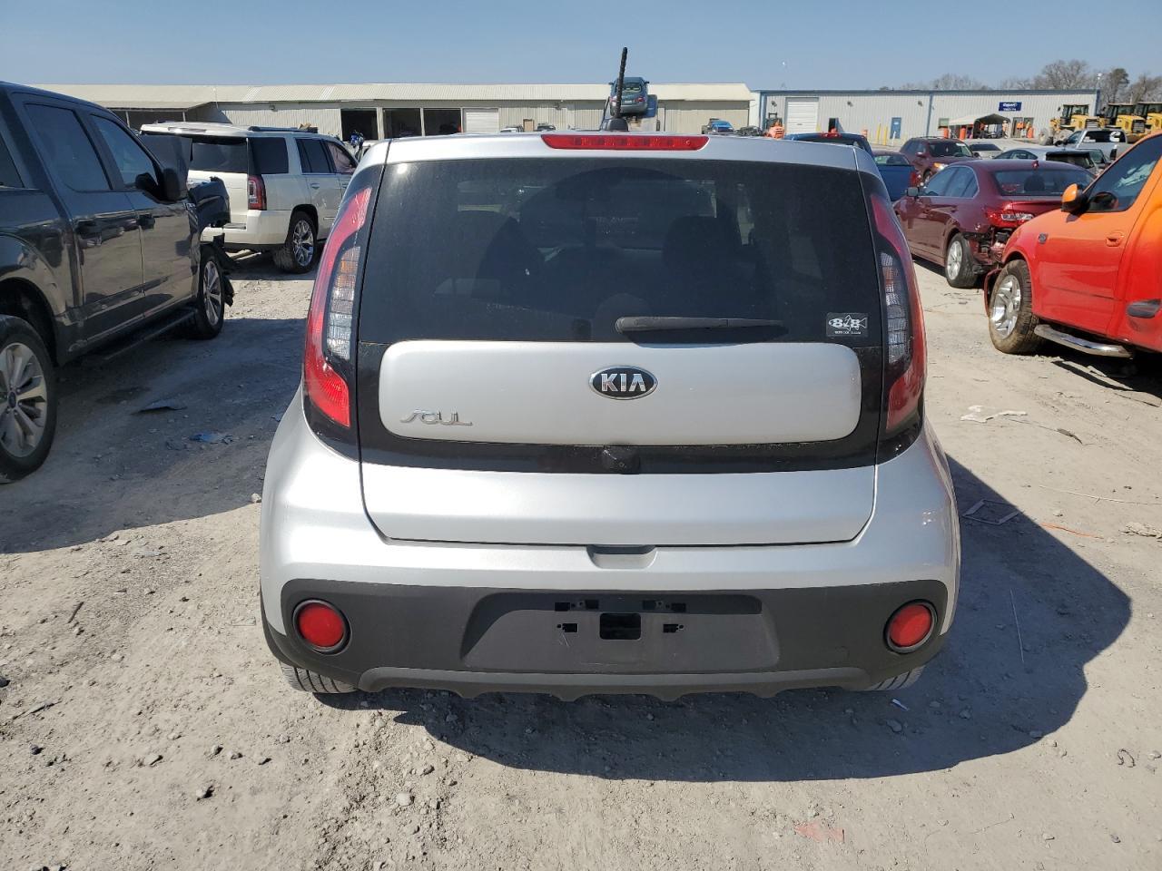 2019 KIA SOUL - Фото 6