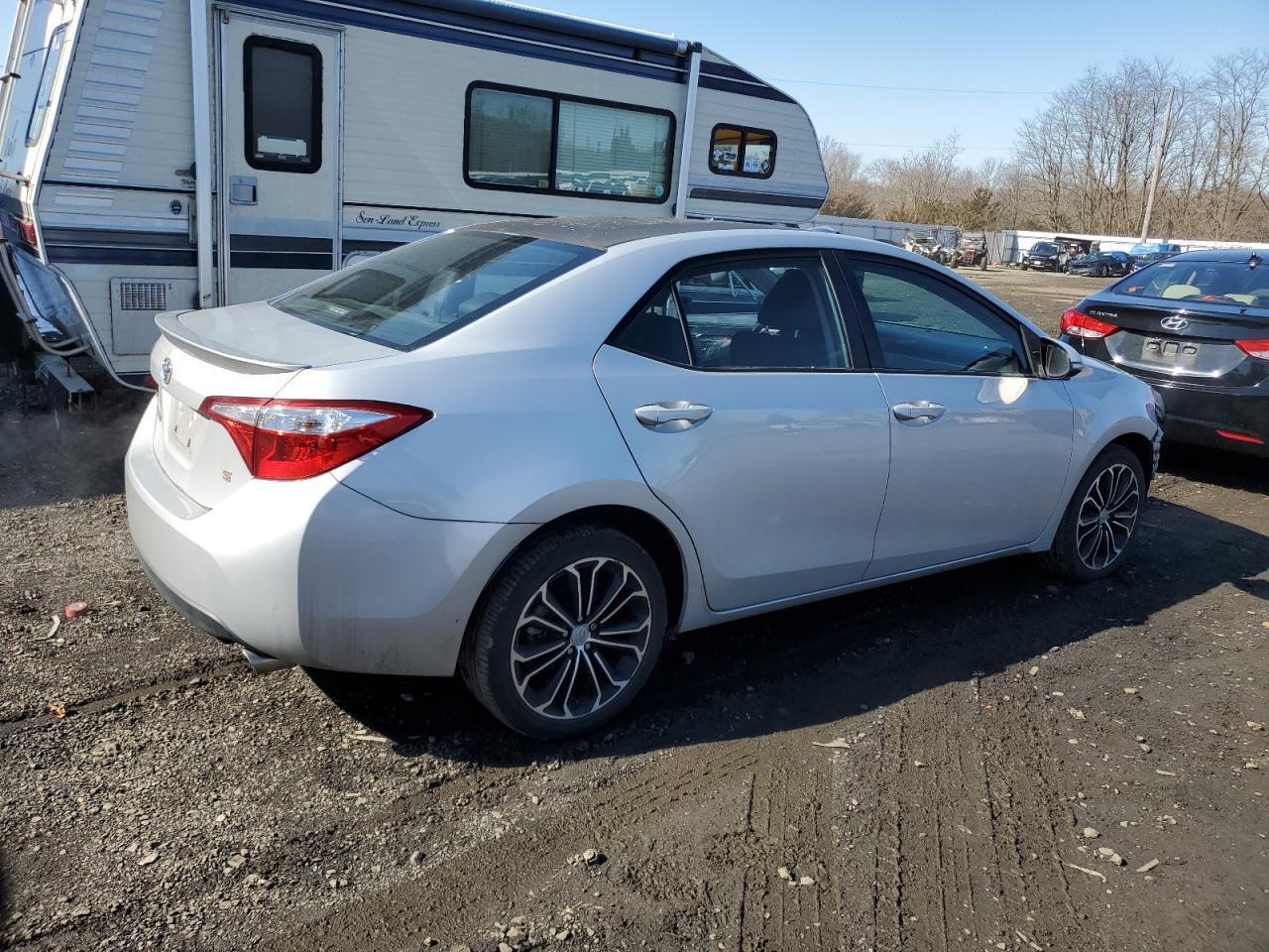 2016 TOYOTA COROLLA L - Image 3
