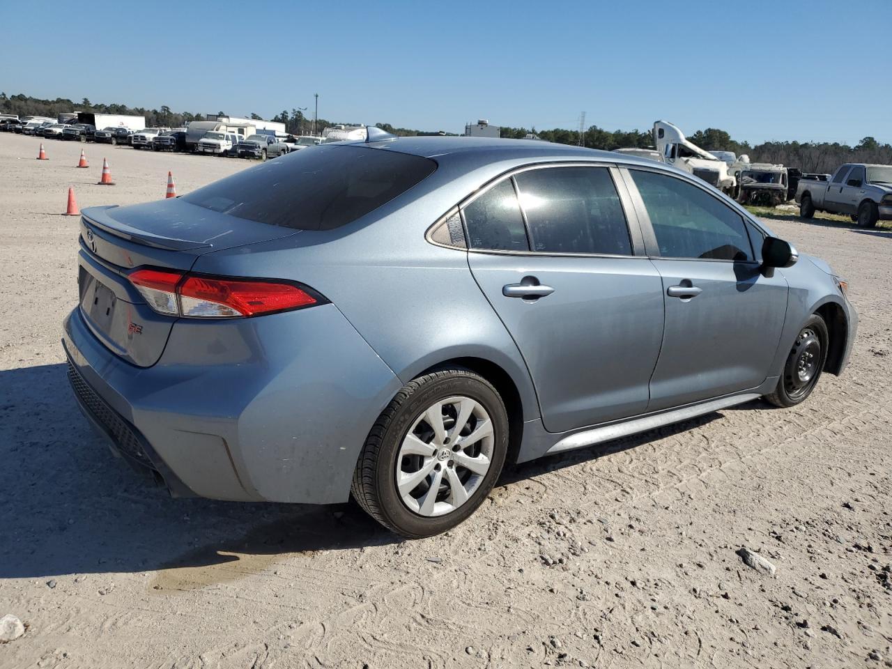 2020 TOYOTA COROLLA SE - Фото 3