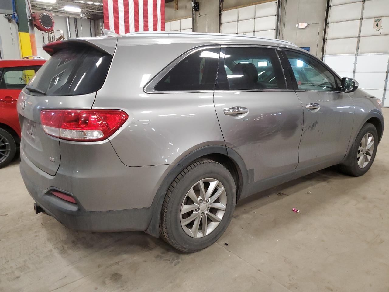 2016 KIA SORENTO LX - Image 3