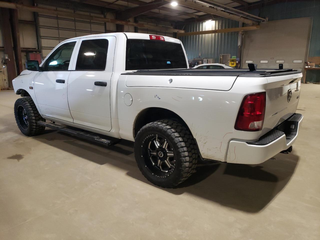 2019 RAM 1500 CLASS - Фото 2