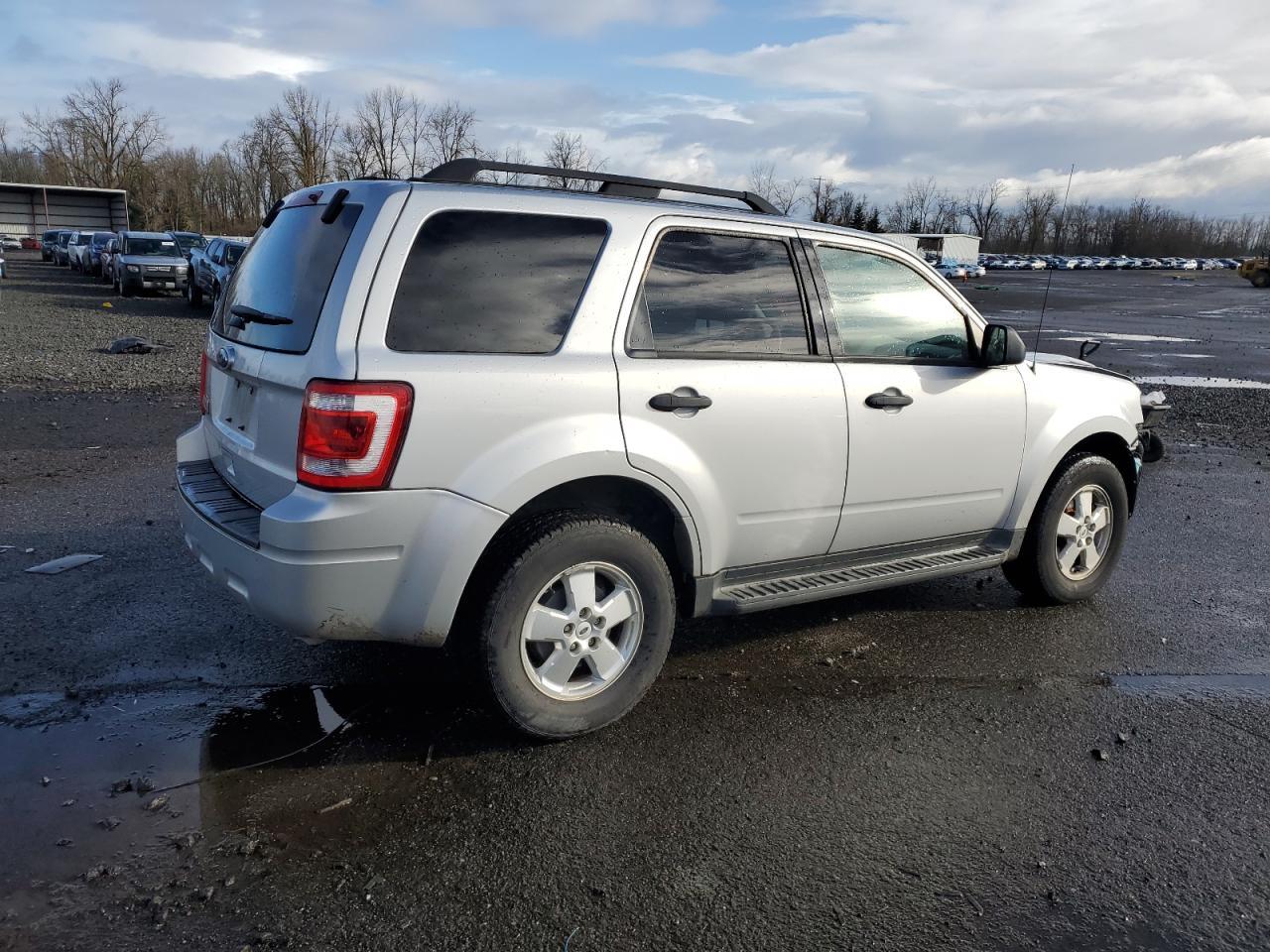 2012 FORD ESCAPE XLT - Фото 3
