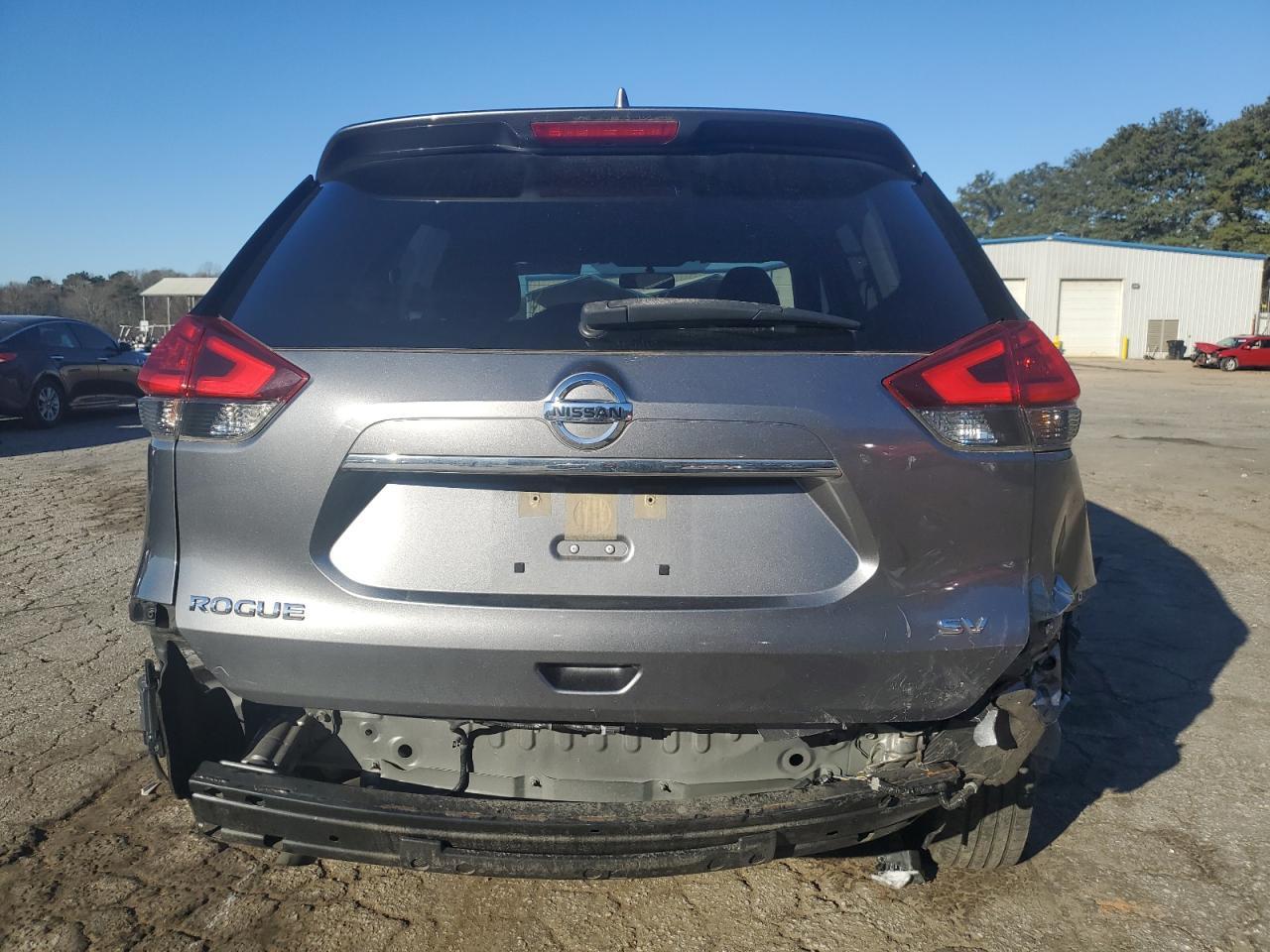 2017 NISSAN ROGUE S - Фото 6