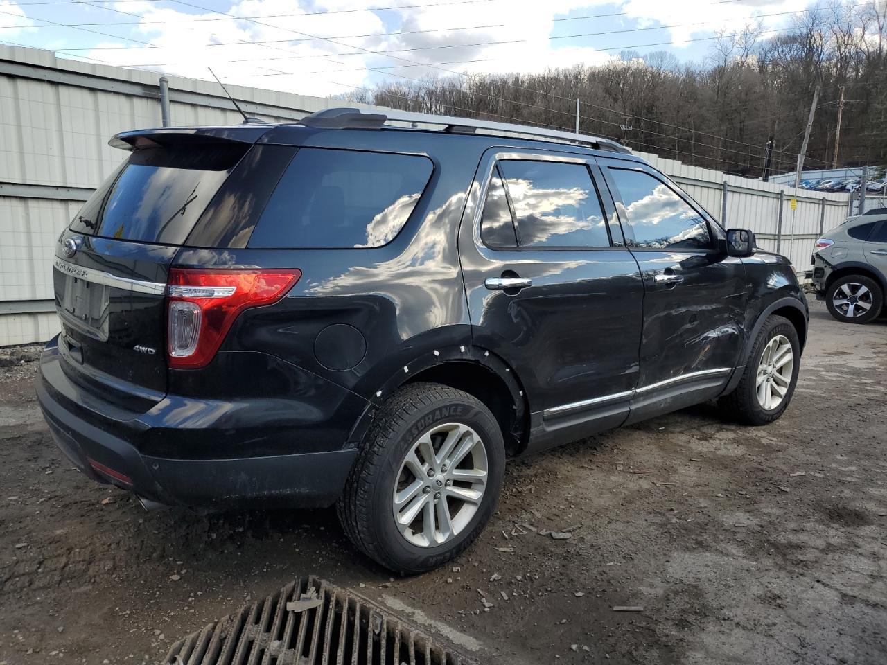 2013 FORD EXPLORER X - Фото 3