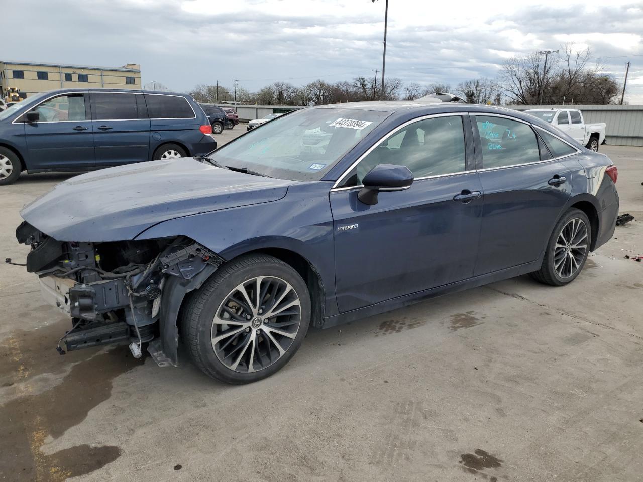 2019 TOYOTA AVALON XLE car image