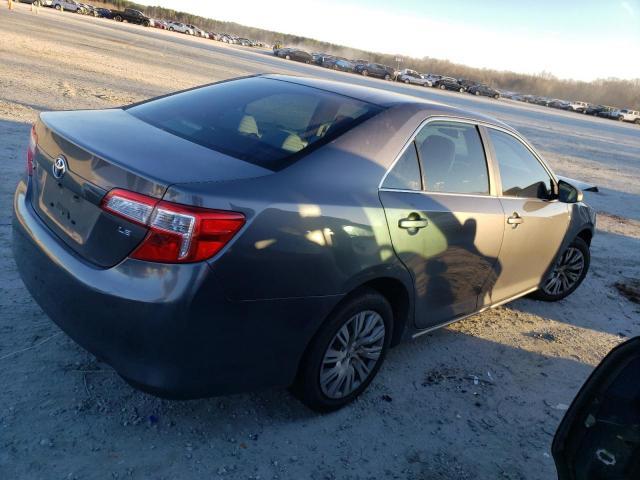 2014 Toyota Camry L - Фото 3