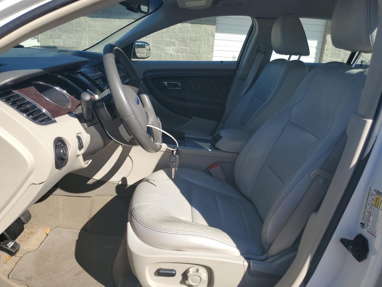 2012 FORD TAURUS SEL - Image 7