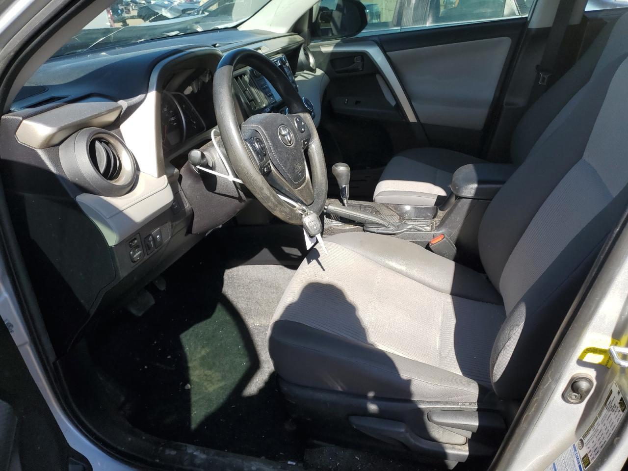 2015 TOYOTA RAV4 LE - Image 7