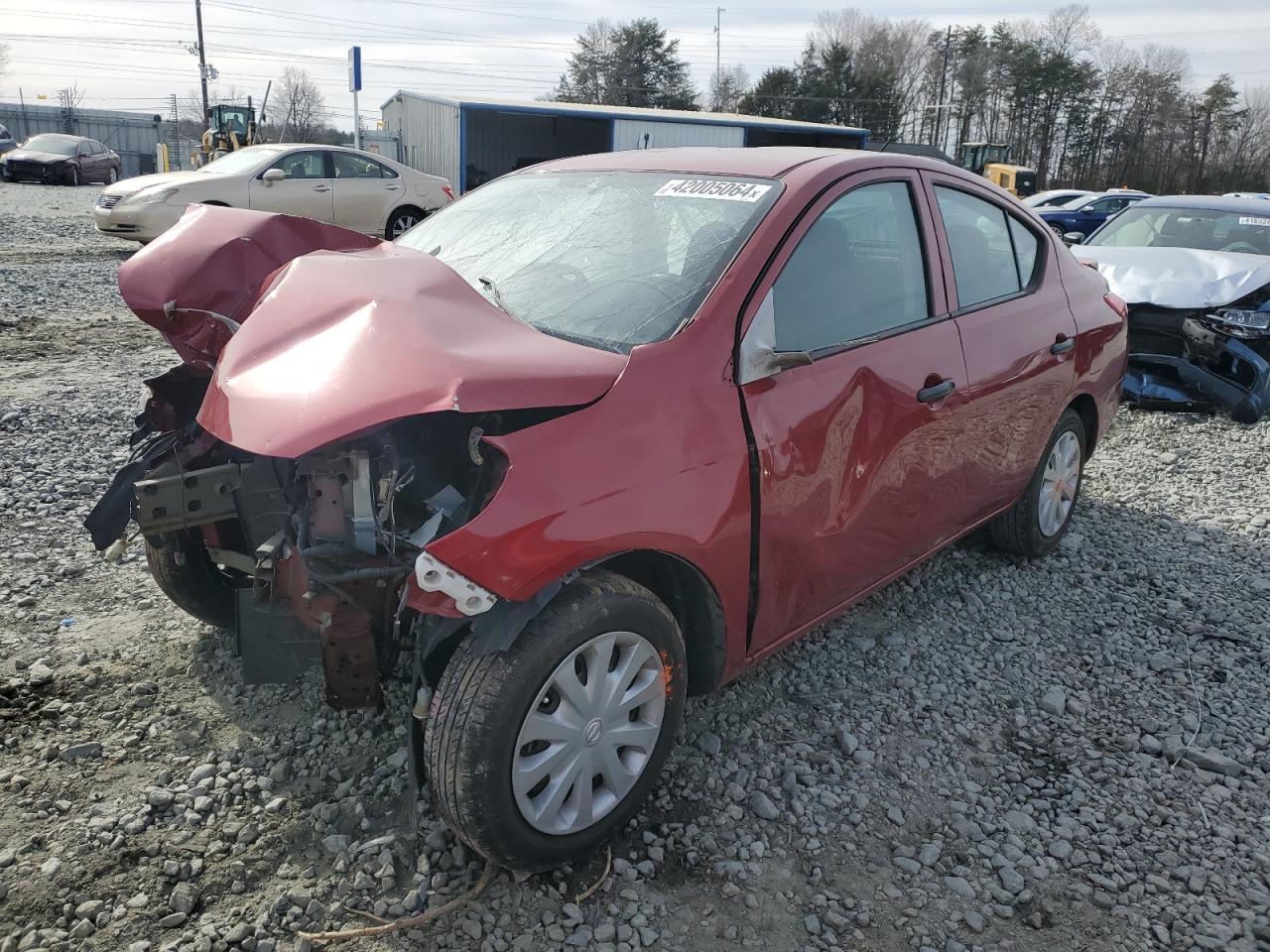 2014 NISSAN VERSA S