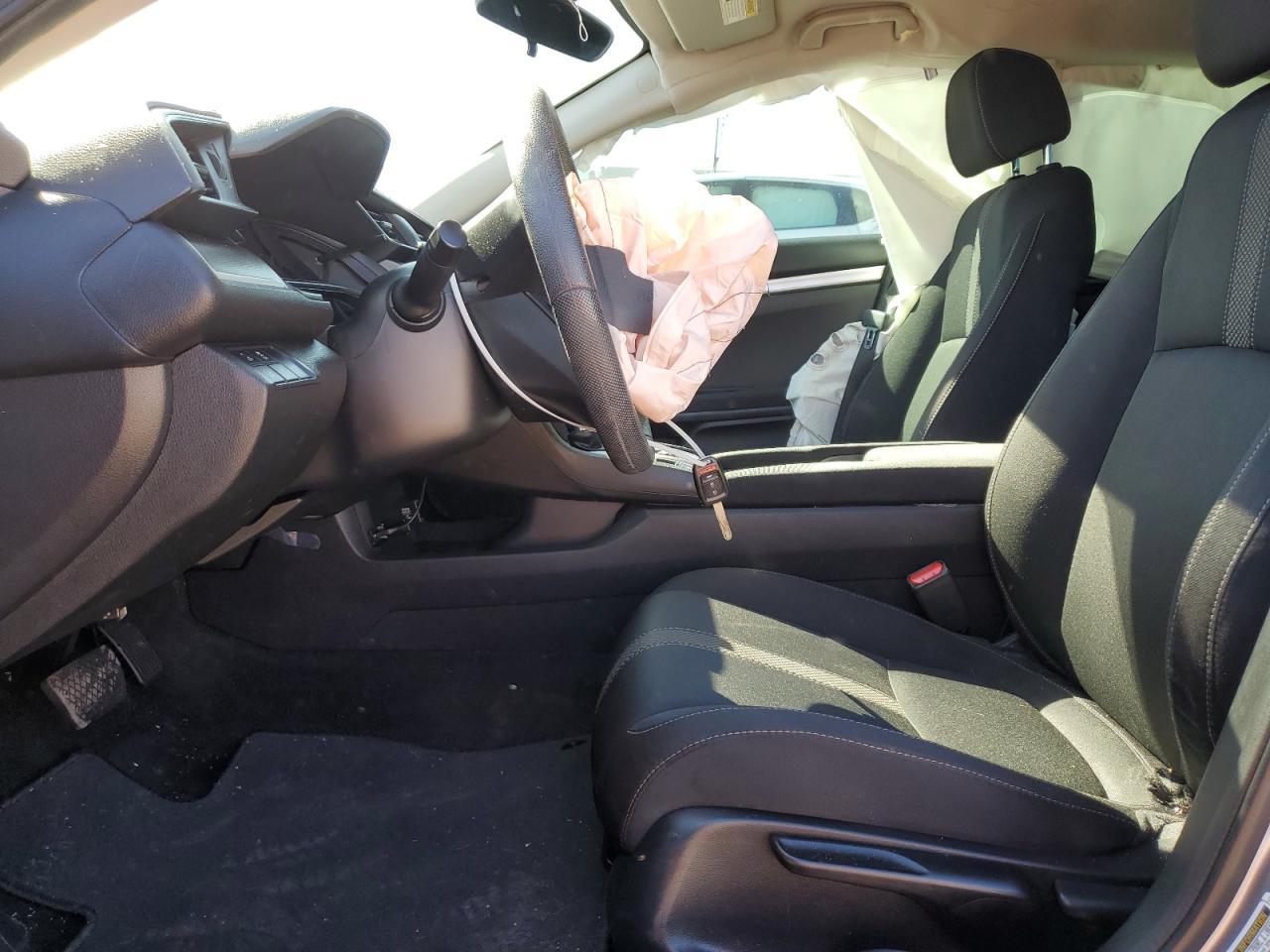 2019 HONDA CIVIC LX - Image 7