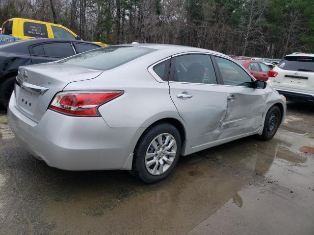 2015 Nissan Altima 2.5 - Image 3