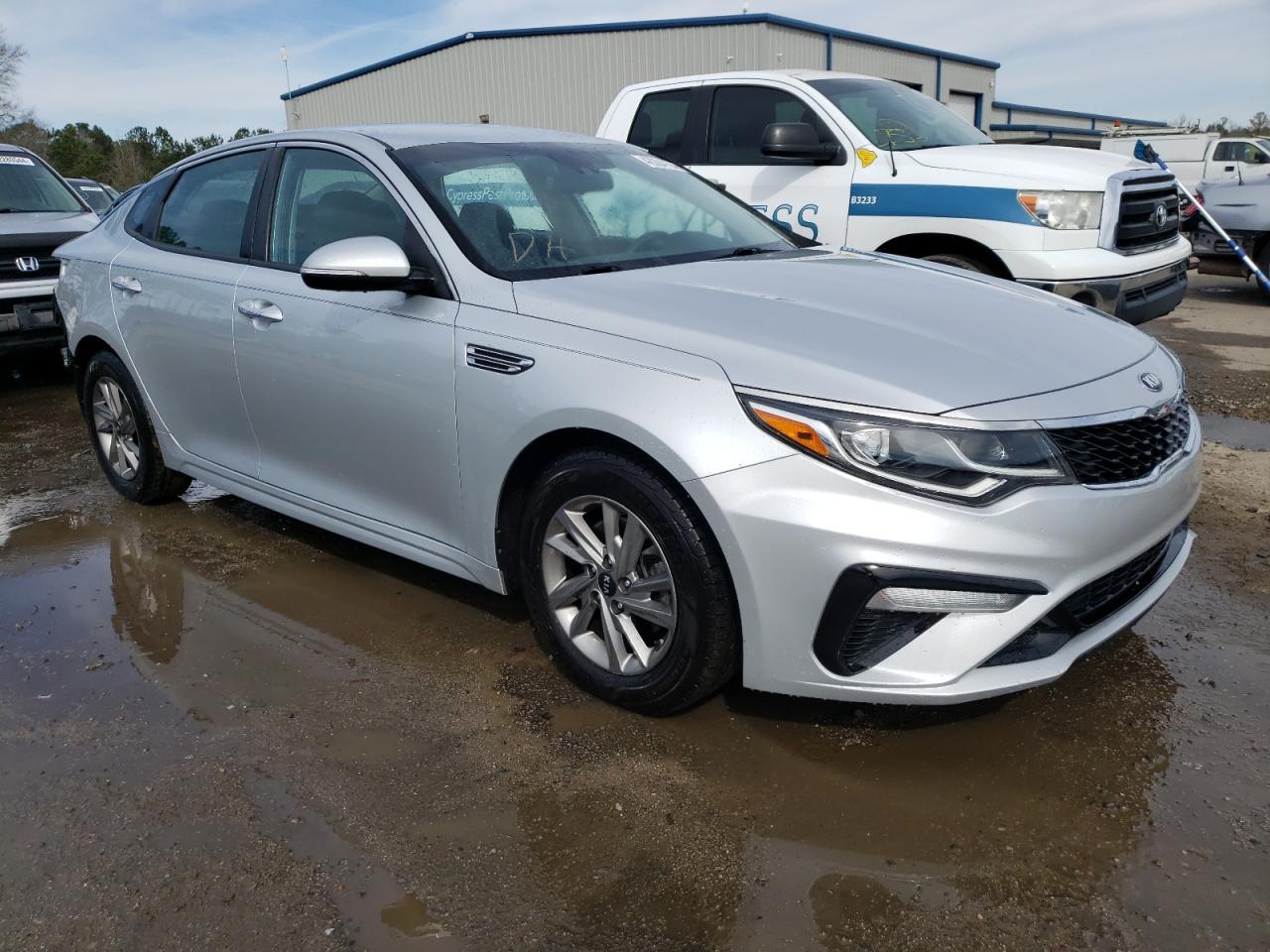 2020 KIA OPTIMA LX - Image 4