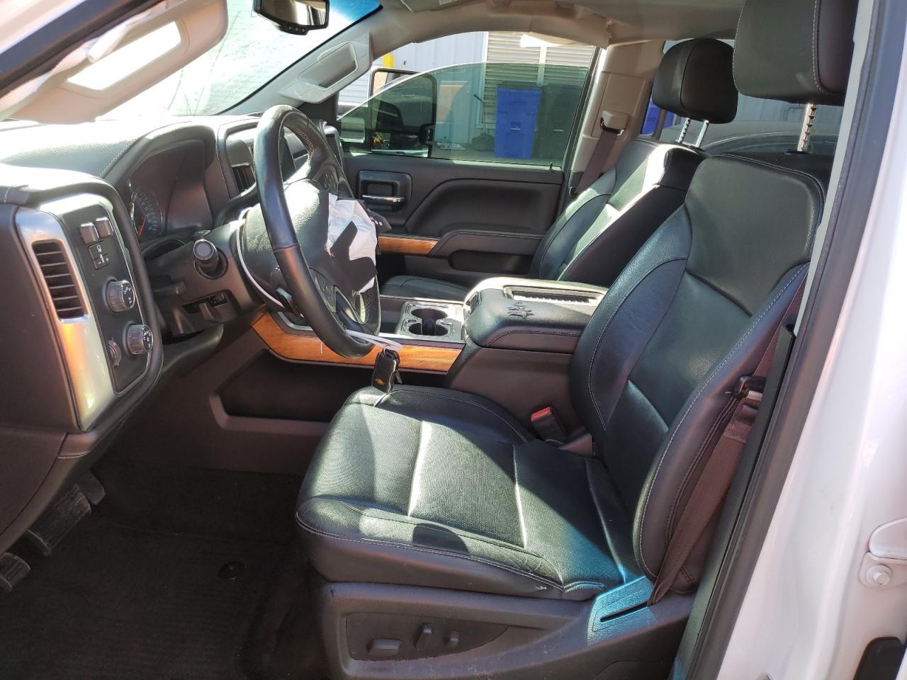 2017 CHEVROLET SILVERADO - Image 7
