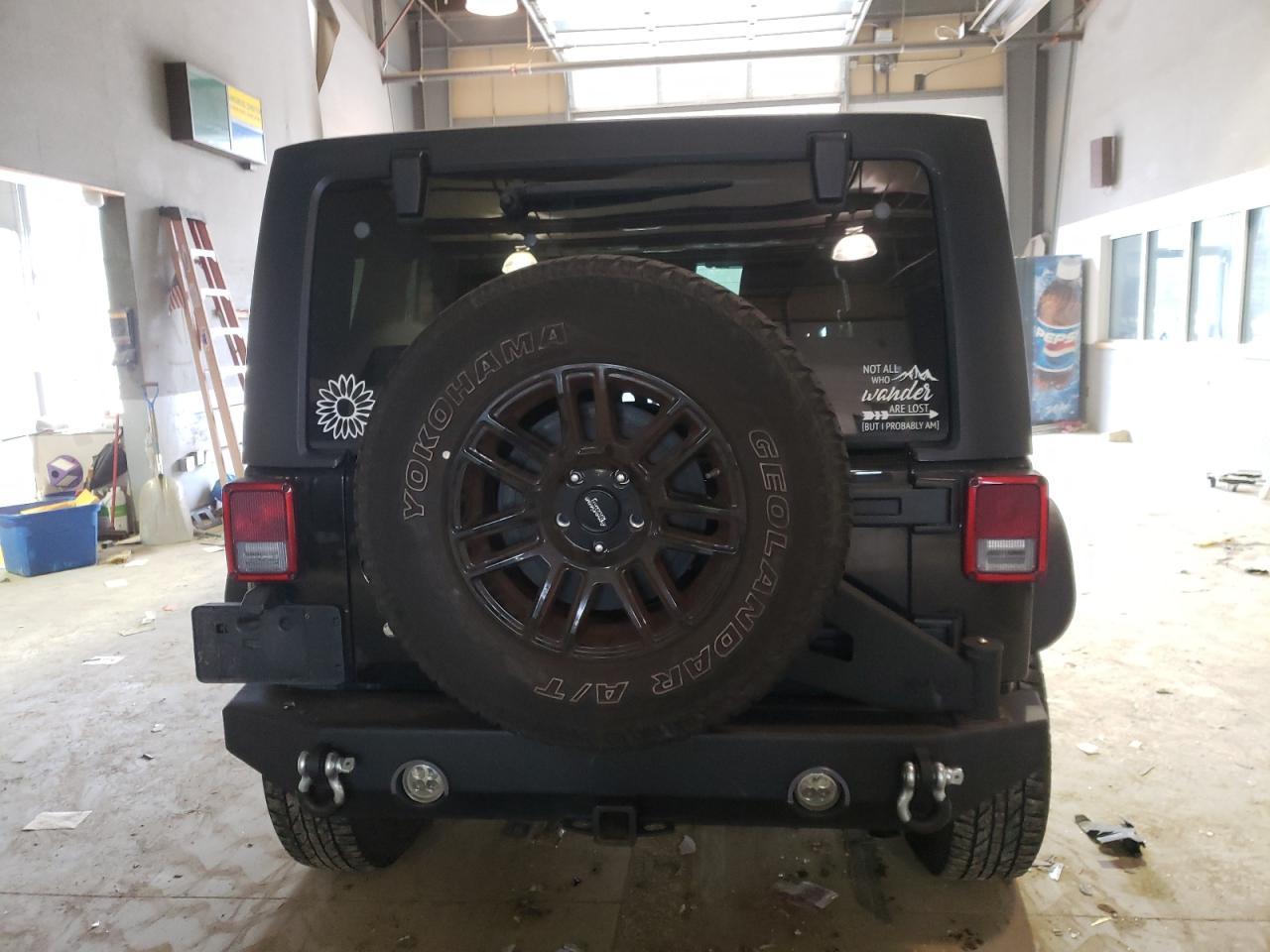 2014 JEEP WRANGLER U - Image 6