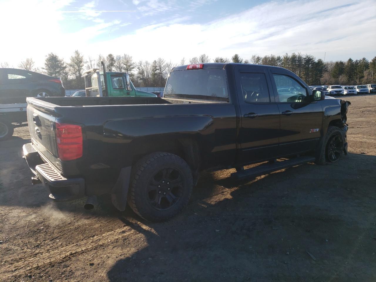 2017 CHEVROLET SILVERADO - Фото 3