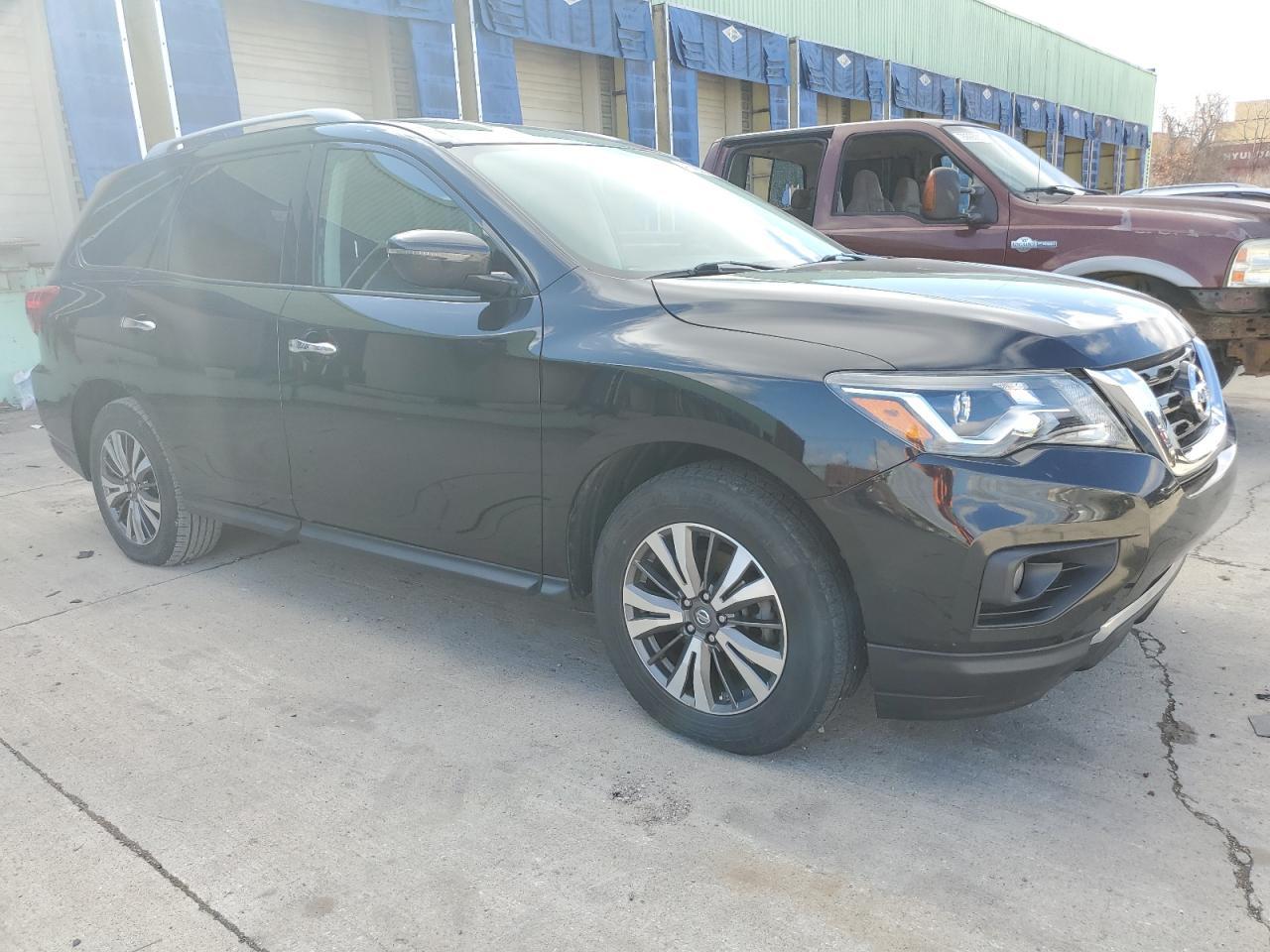 2017 NISSAN PATHFINDER - Image 4