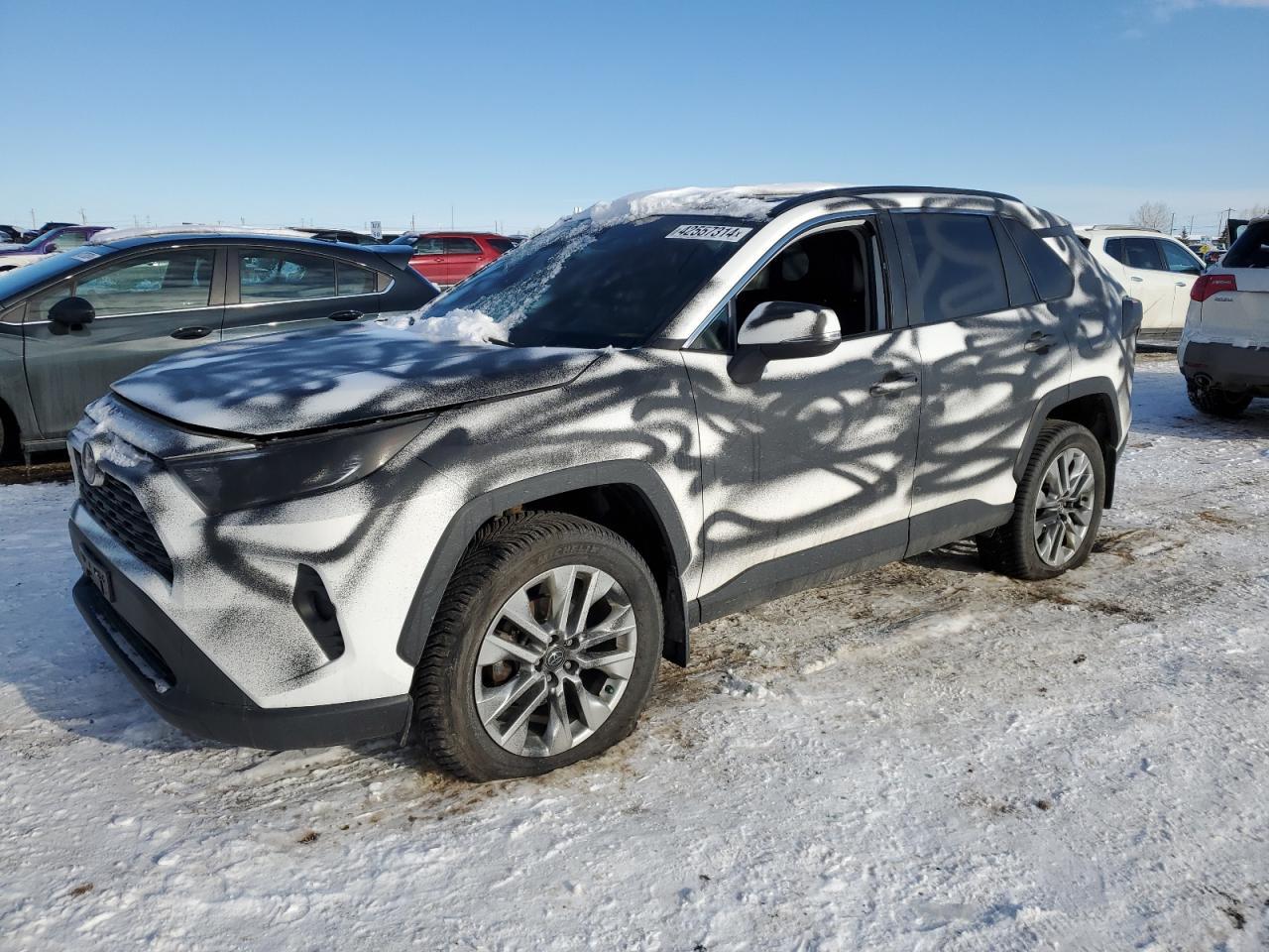 2021 TOYOTA RAV4 XLE car image