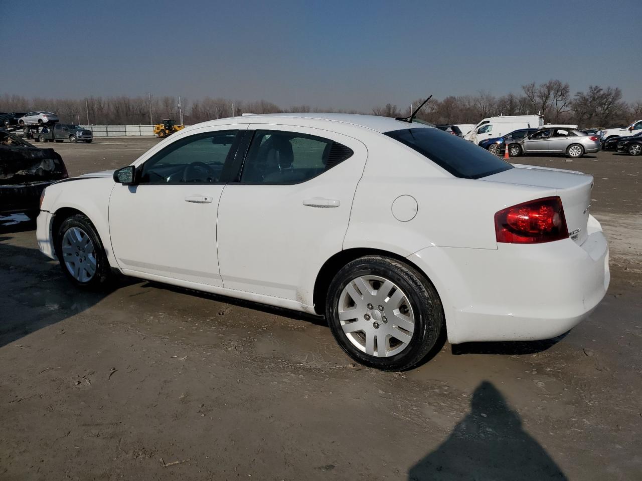 2014 DODGE AVENGER SE - Image 2