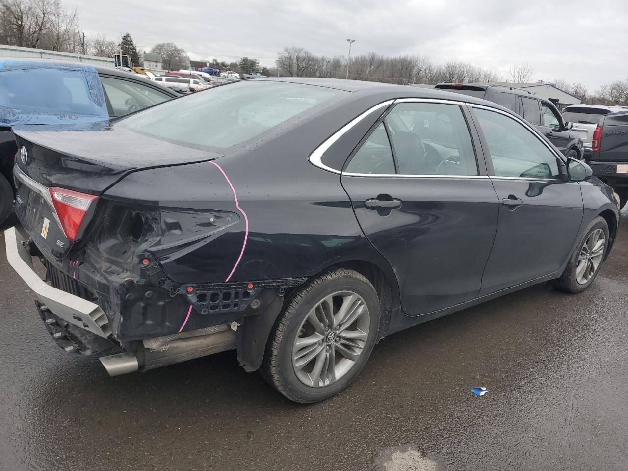 2016 TOYOTA CAMRY LE - Image 3