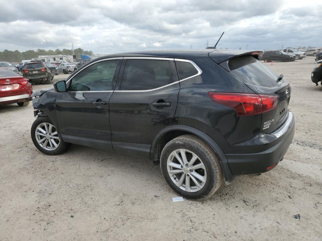 2018 NISSAN ROGUE SPOR - Image 2