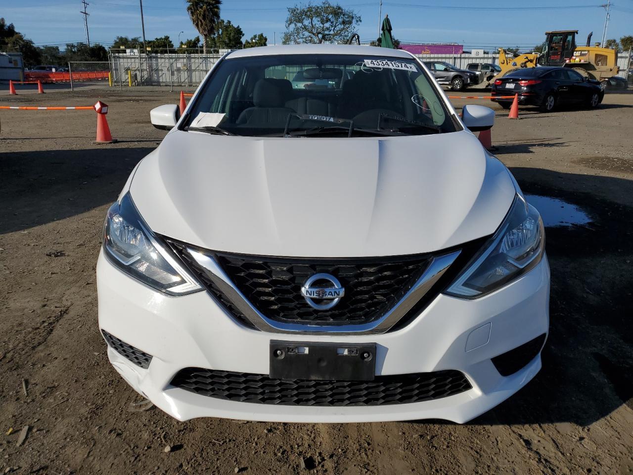 2017 NISSAN SENTRA S - Фото 5