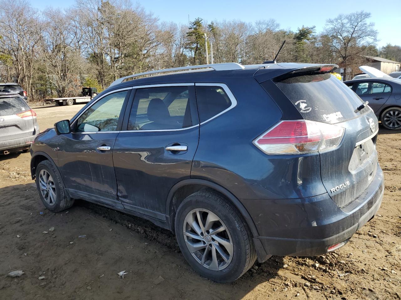 2015 NISSAN ROGUE S - Image 2