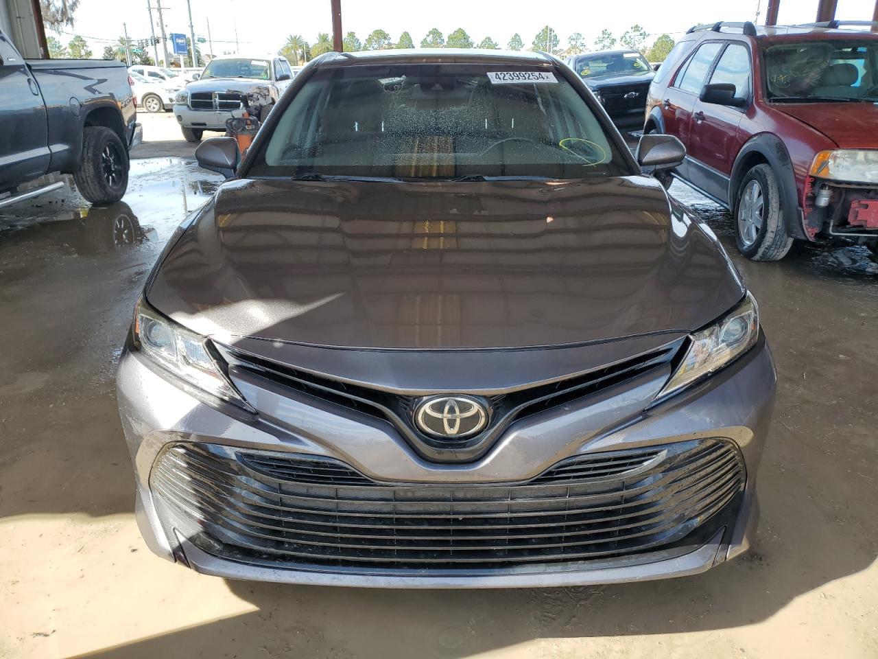 2018 TOYOTA CAMRY L - Фото 5