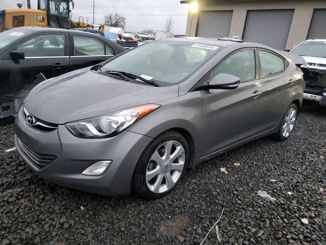 2013 HYUNDAI ELANTRA GL