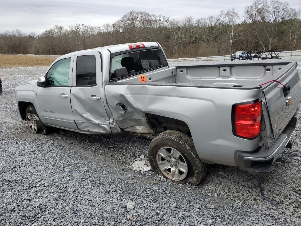 2018 CHEVROLET SILVERADO - Фото 2