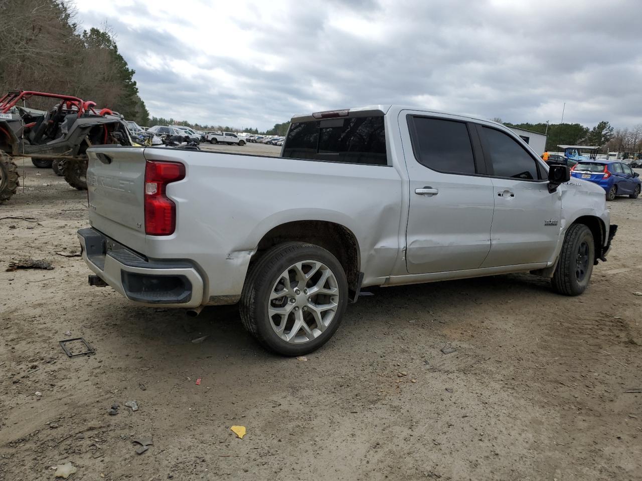 2019 CHEVROLET SILVERADO - Фото 3
