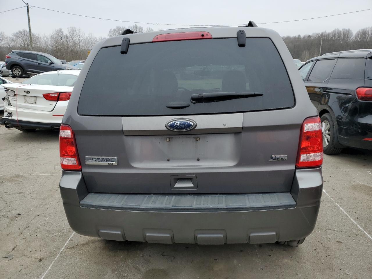 2012 FORD ESCAPE XLT - Фото 6