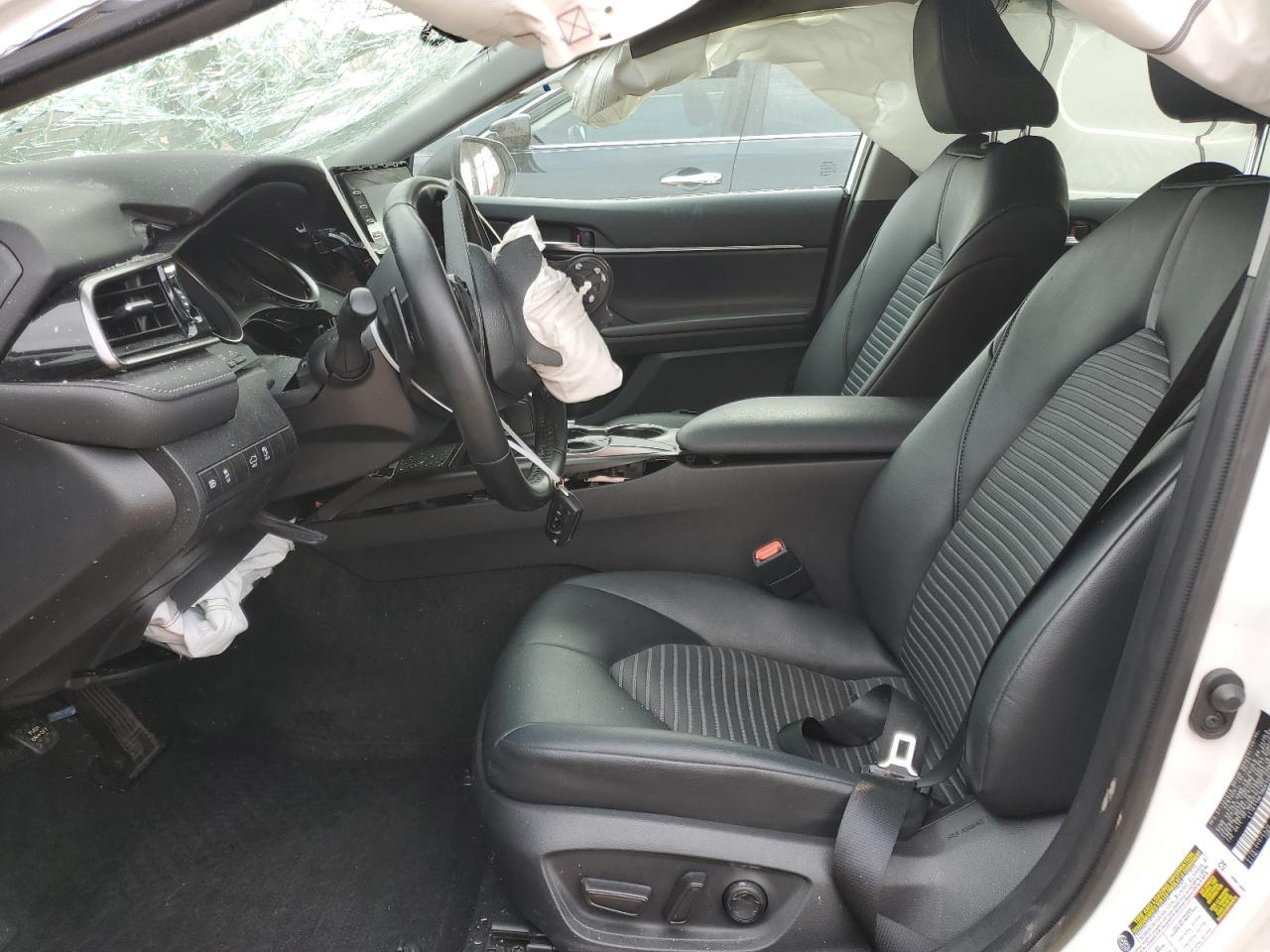 2021 TOYOTA CAMRY SE - Image 7
