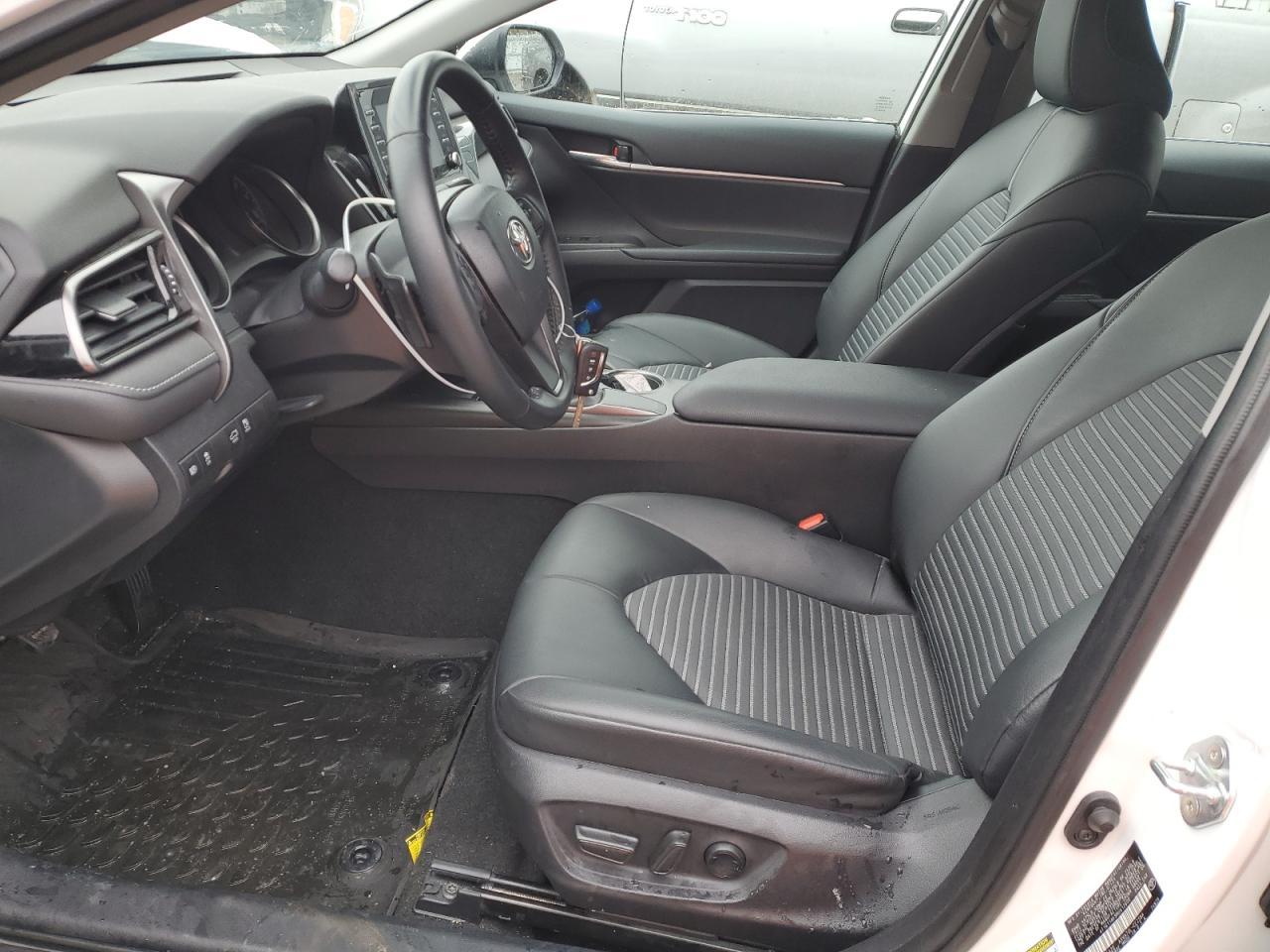 2021 TOYOTA CAMRY SE - Image 7