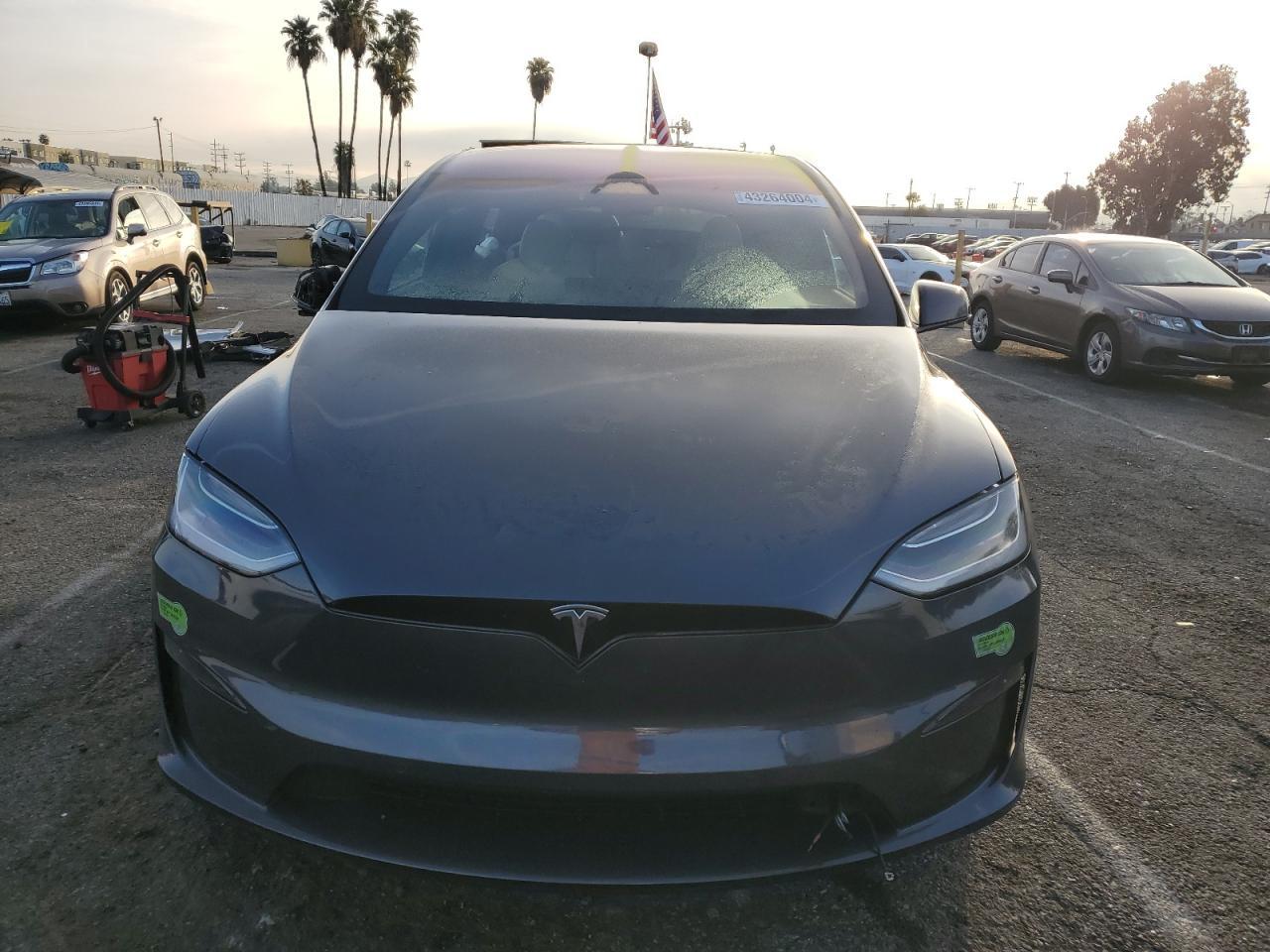 2023 TESLA MODEL X - Image 5