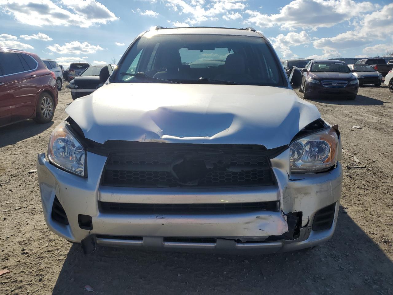 2011 TOYOTA RAV4 - Image 5