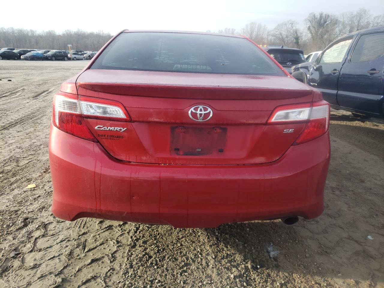 2013 TOYOTA CAMRY L - Фото 6